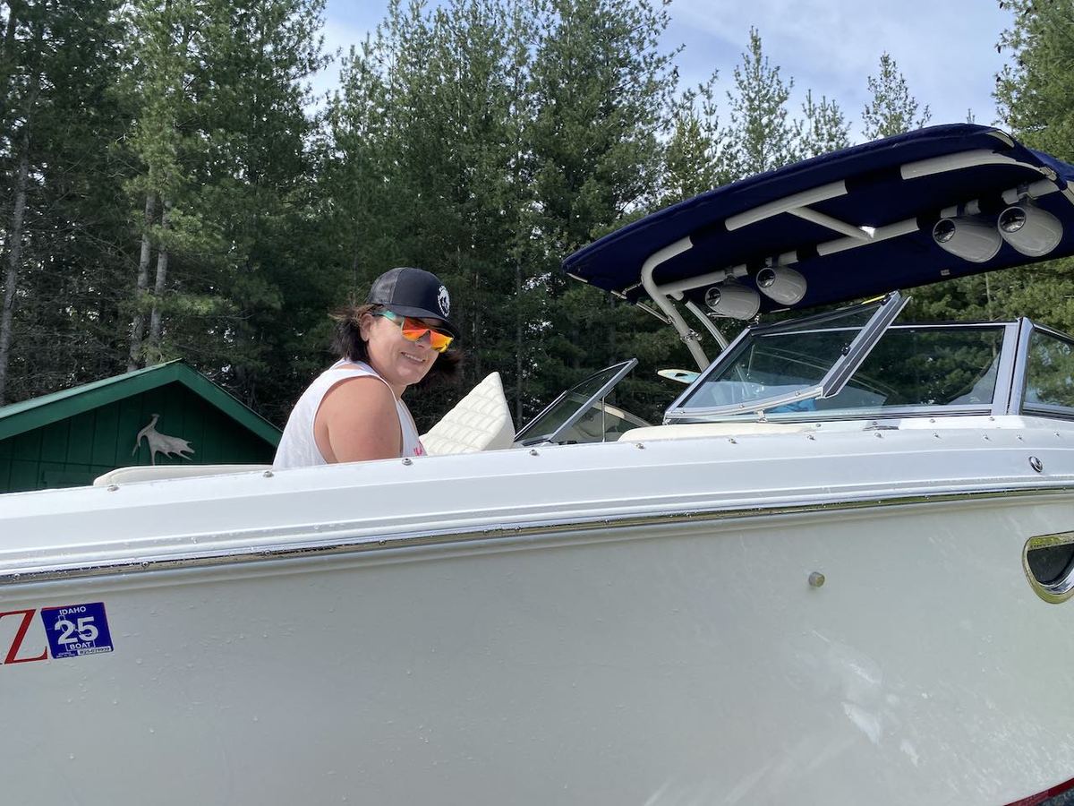 Boat exterior wash and shine by Black Rock Mobile Detailing in Sandpoint, Idaho
